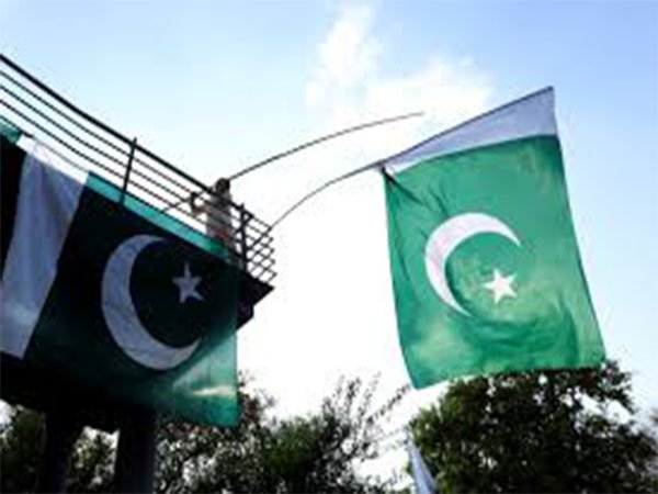 Protests continue in Pakistan's Kurram district over road closures amid crisis