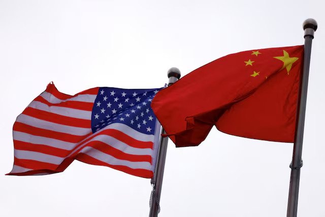 US President Trump refutes China's claim of no trade talks