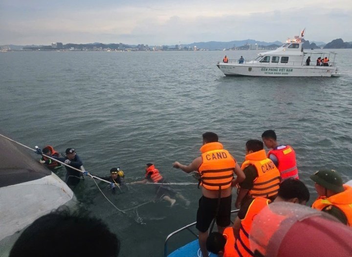Death toll from tourist boat accident in Vietnam climbs to 38, several people still missing